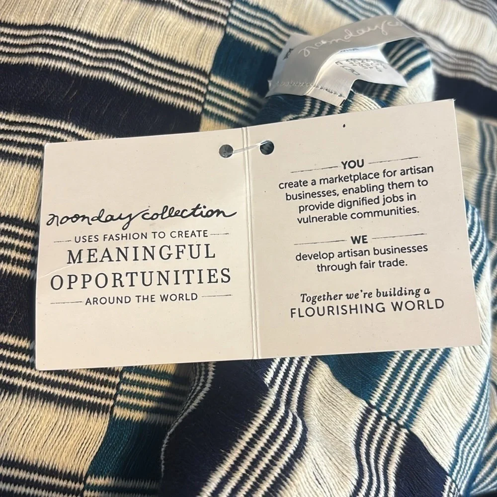 Noonday Collection Guatemalan Feliz infinity scarf NWT